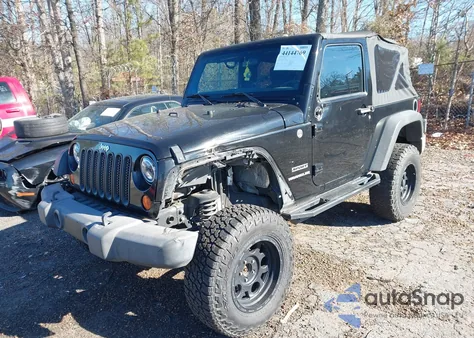 2013 Jeep Wrangler Sport z USA, uszkodzony, nr VIN 1C4AJWAG7DL544502